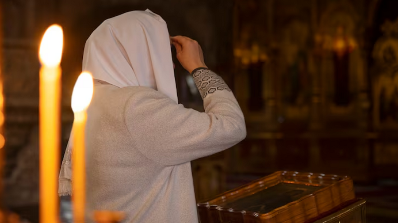 Протоиерей Ефанов: не стоит ждать желания, чтобы вернуться к Причастию Священник дал советы для тех, кому трудно решит...