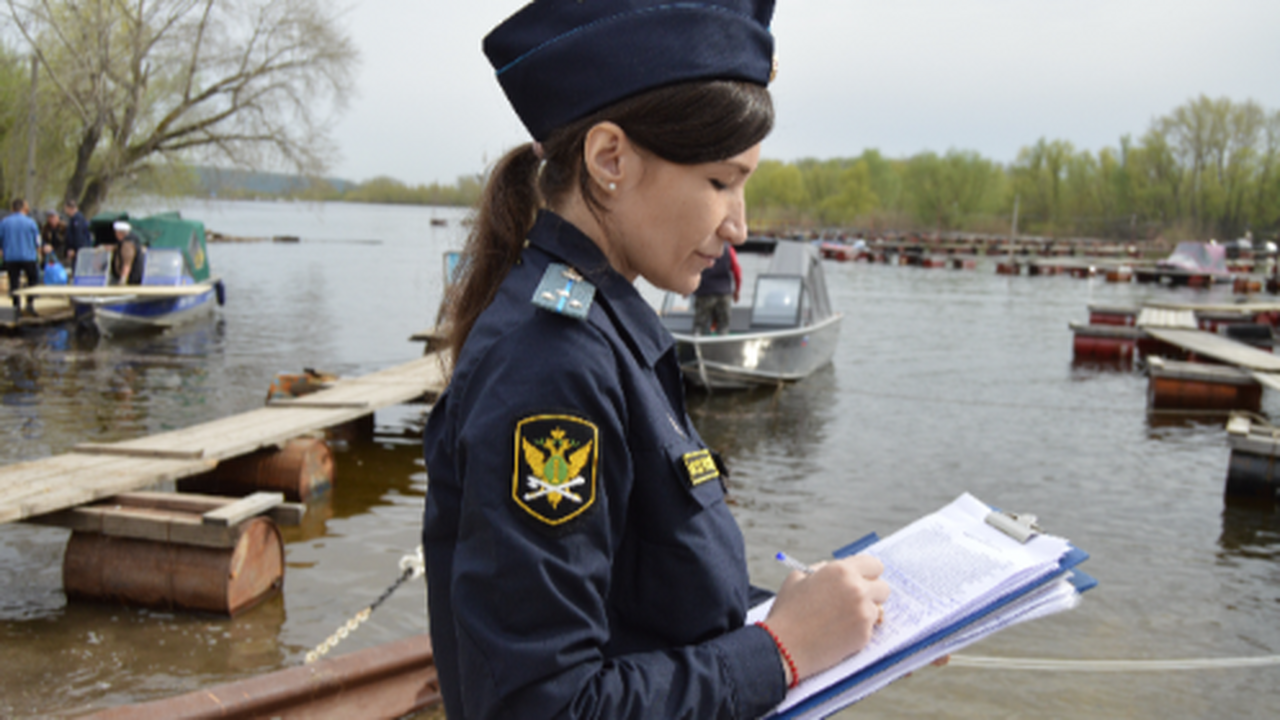 Лодочная станция в Самаре вернула владельцу судно после мер, предпринятых приставами Меры воздействия приставов оказались действенными