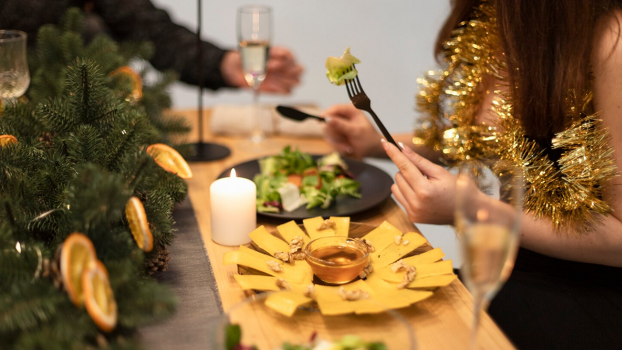 Самарцам напомнили, сколько можно хранить салаты на Новый год Роспотребнадзор по Самарской области напомнил ж...