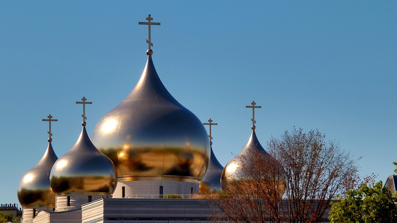 В народной традиции его считали покровителем бр...