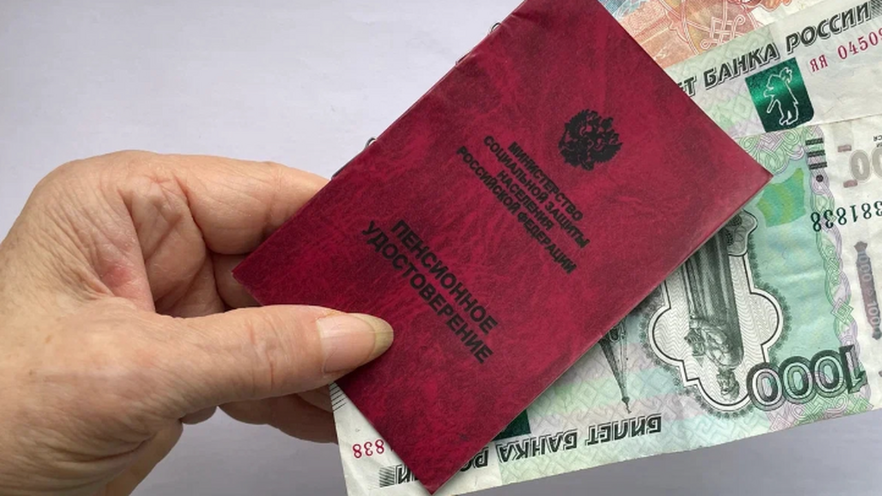 Пенсионерам в Самарской области в 2026 году повысят пенсии три раза Пенсионерам повысят пенсии три раза