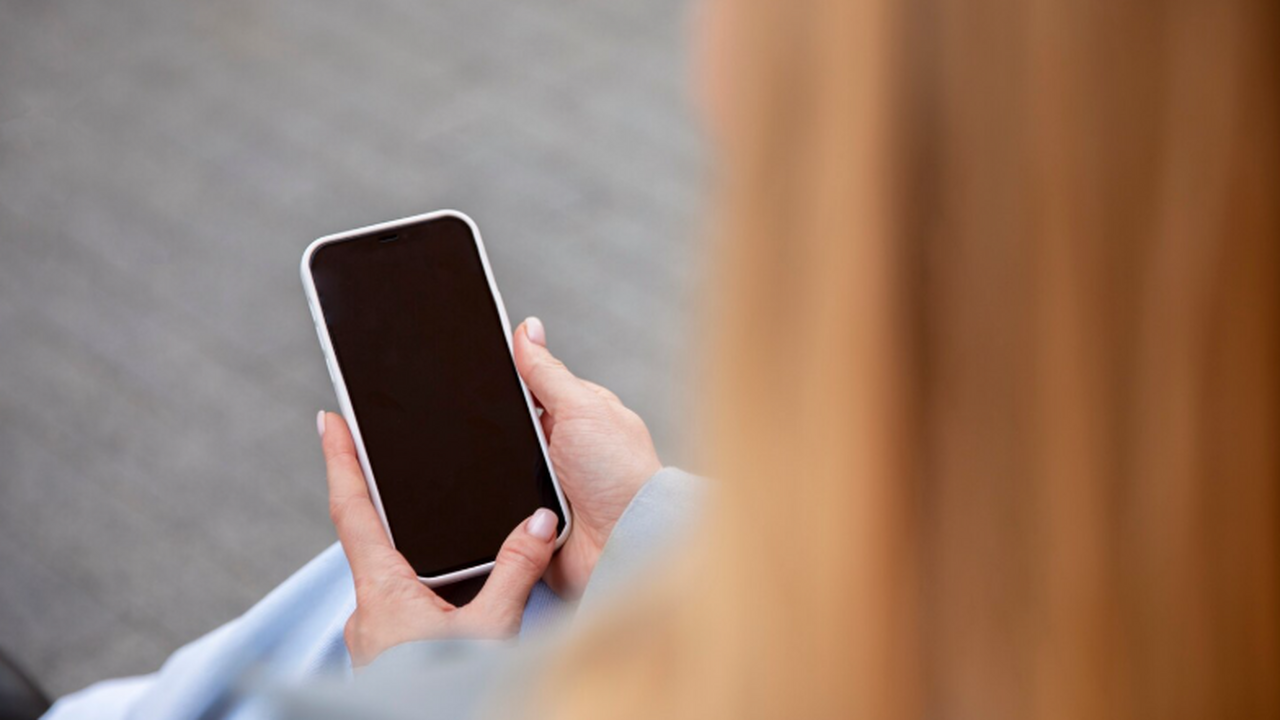 Глава Nothing объяснил, что рост цен на смартфо...