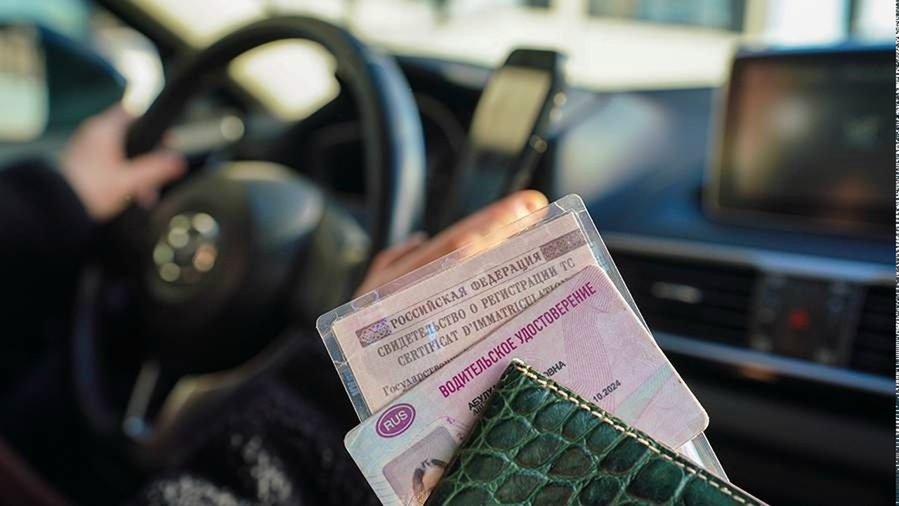 Стало известно, что 69% автолюбителей Самарской области думают о медленных водителях Автомобилисты рассказали, что особенно раздража...