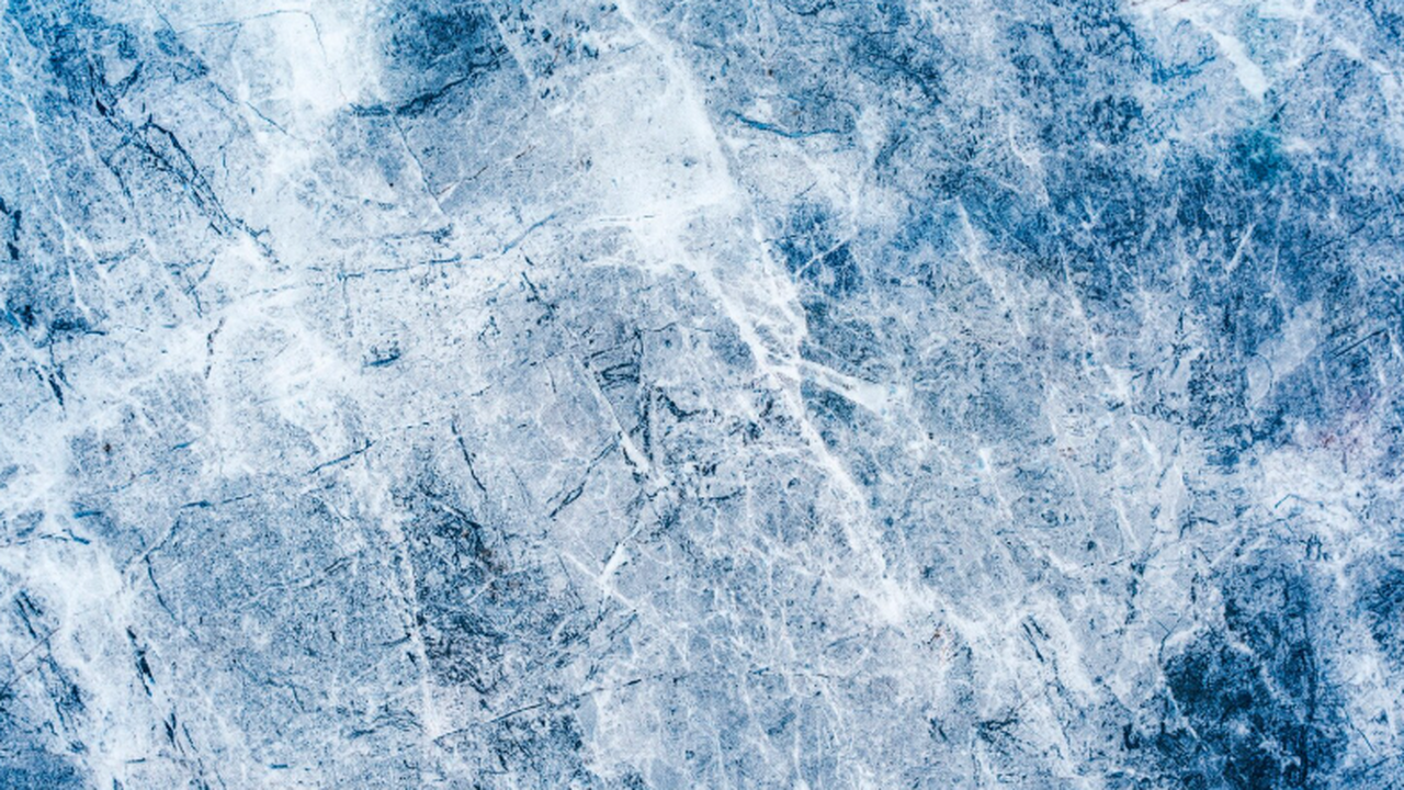 Данные аппарата Juno показывают, что ледяная ко...