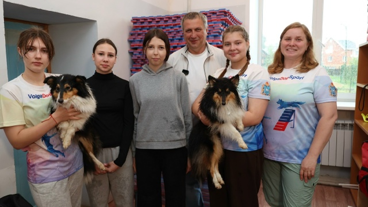 В школе работает уникальная секция кинологическ...