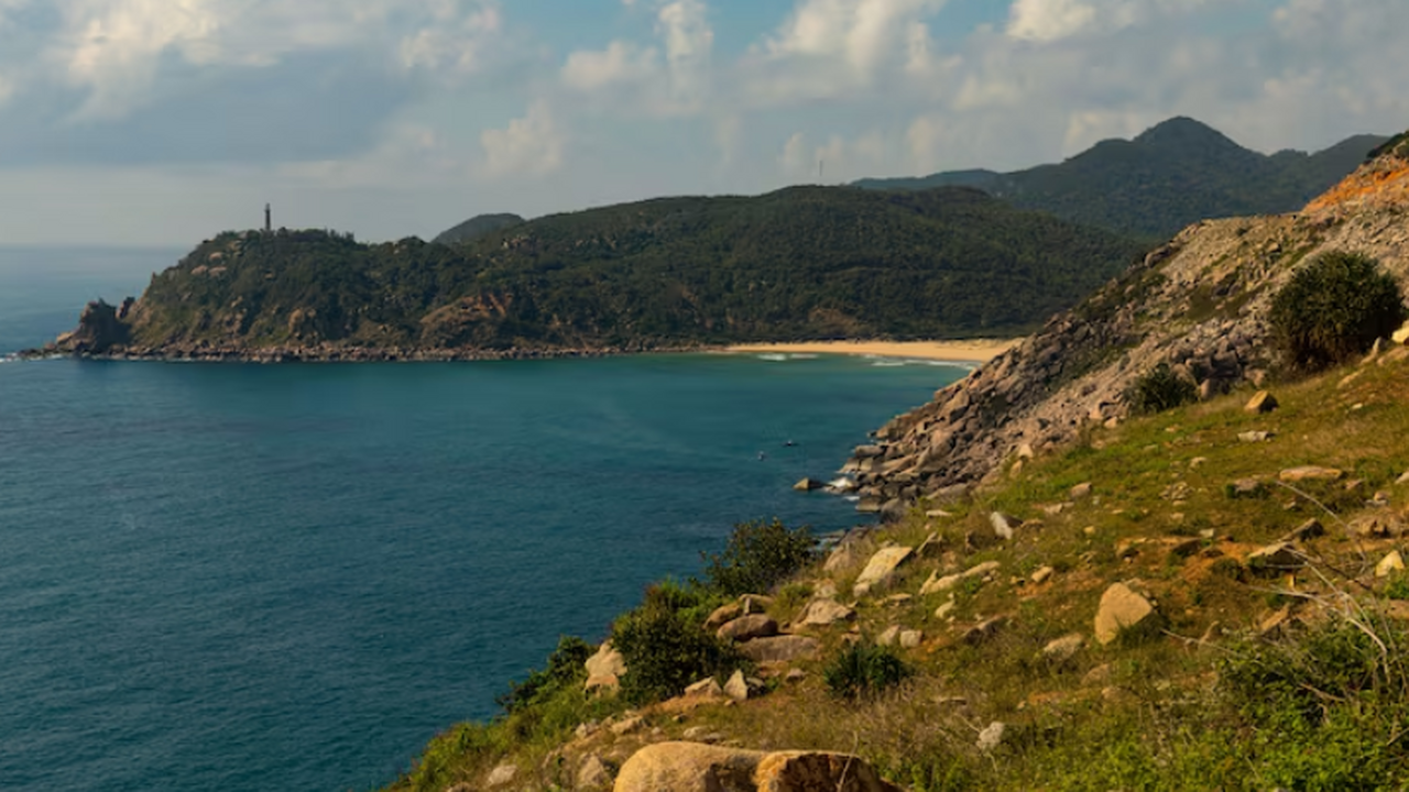 Неизвестный древний народ найден в горах Крыма на Тимир-Чаире Археологи, подводя итоги полевого сезона 2025 г...