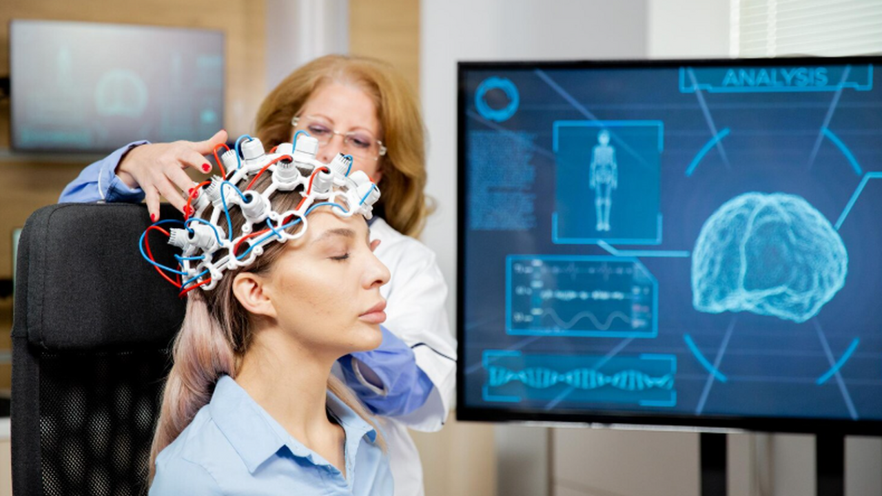 По данным исследования, у людей с аутизмом риск...