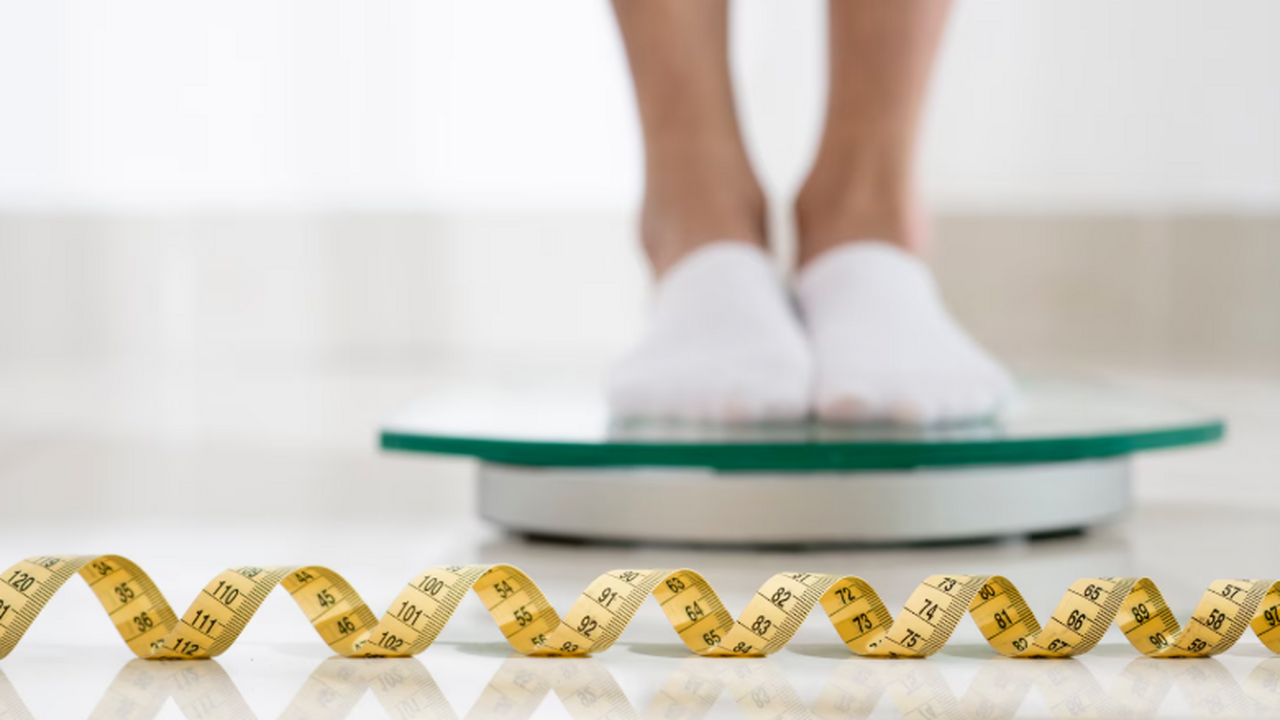 Neurology: высокий обхват талии у молодых повышает риск развития мигрени Корейское проспективное исследование выявило, ч...