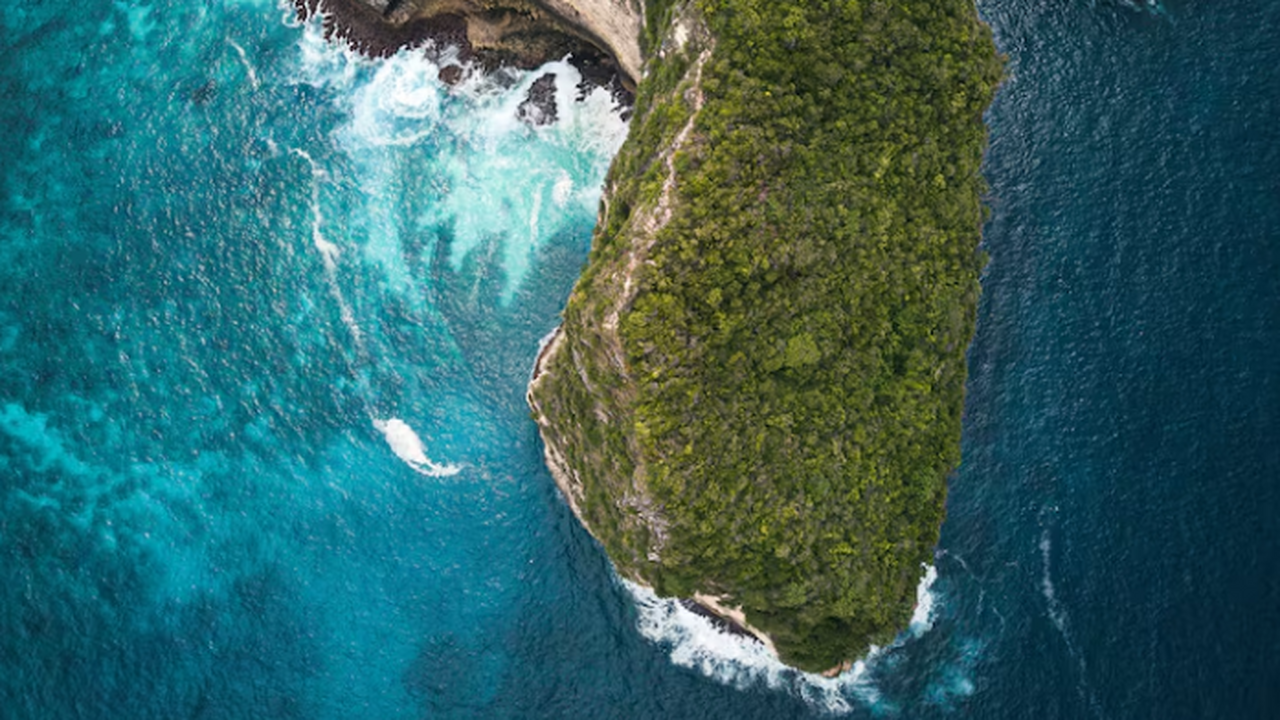 Сейсмологи сняли из космоса уникальную структуру под Бермудами Бермуды давно живут с репутацией мистического т...