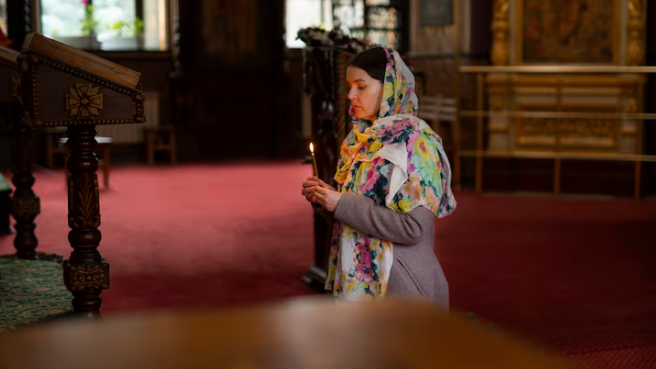 Митрополит Марк снял вопрос о правильности молитвы и разъяснил ограничения Митрополит Марк рассказал, как обращаться к Бог...