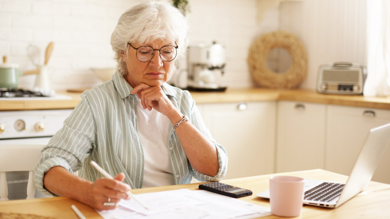 По мере того как наша жизнь уходит на экраны, п...