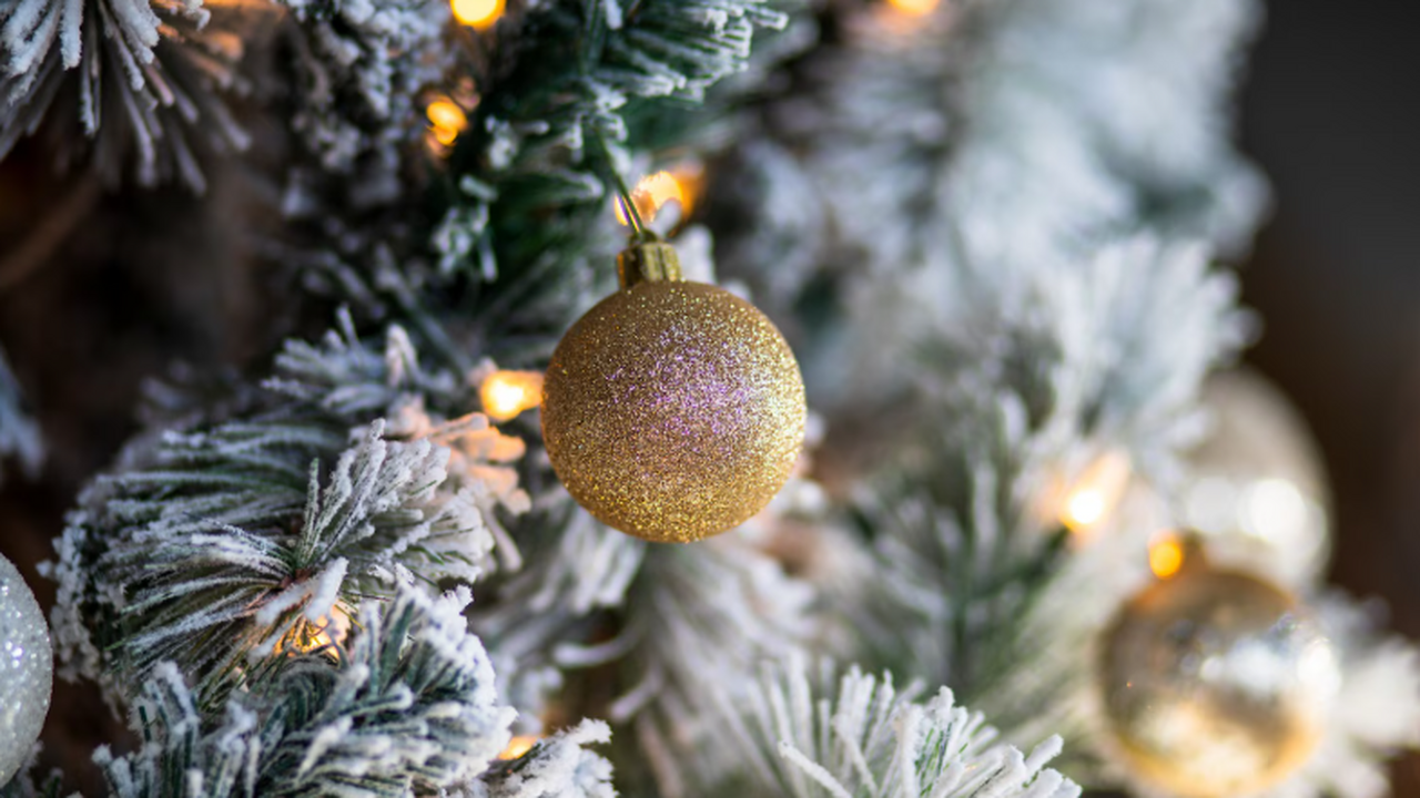 Священник заявил, что христианам не следует вос...