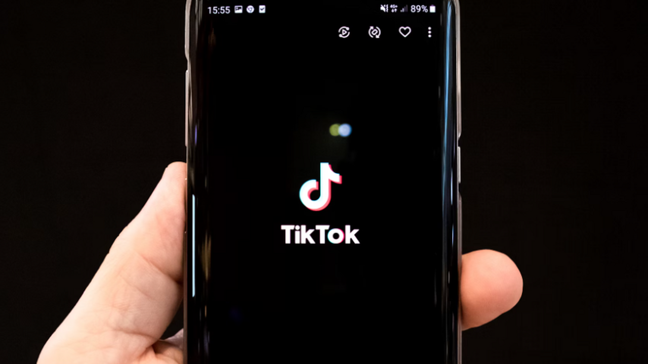 В работе TikTok возник крупный сбой