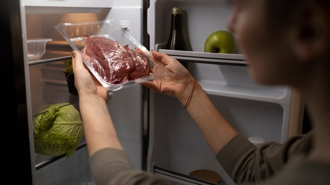 Исследователь ИФМХ Пироговского университета ра...