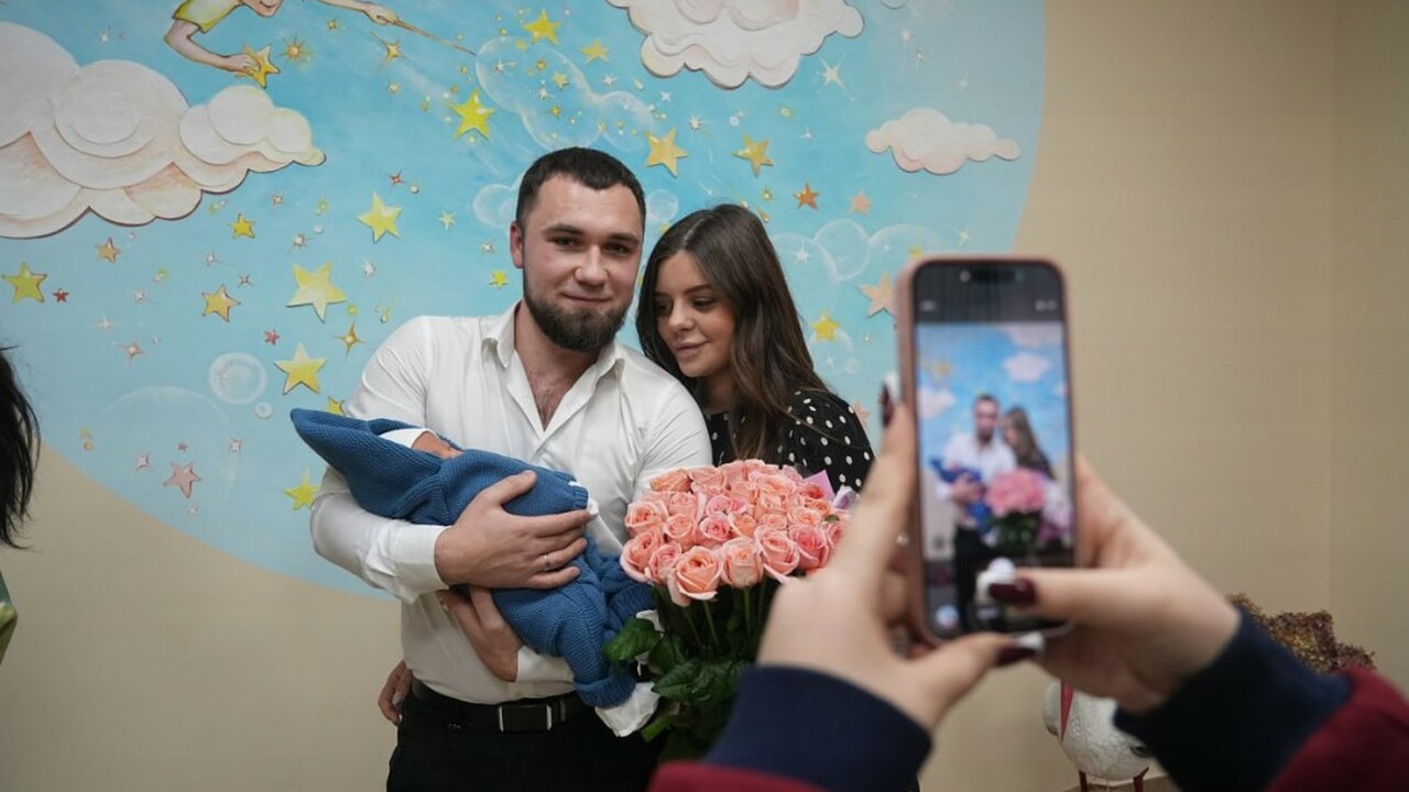 Глава городского округа Самара Иван Носков напр...