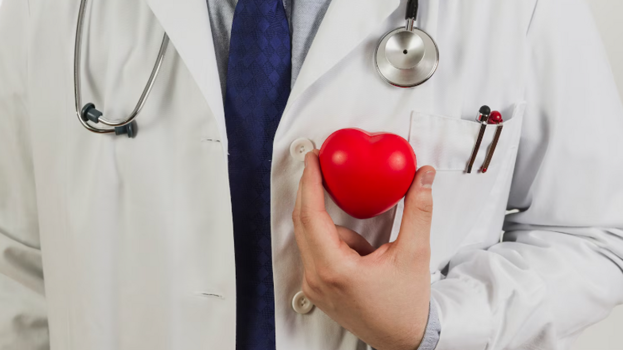 Миллионы «потеряли» норму: кардиологи занизили пределы давления Обновлённые рекомендации по артериальной гиперт...