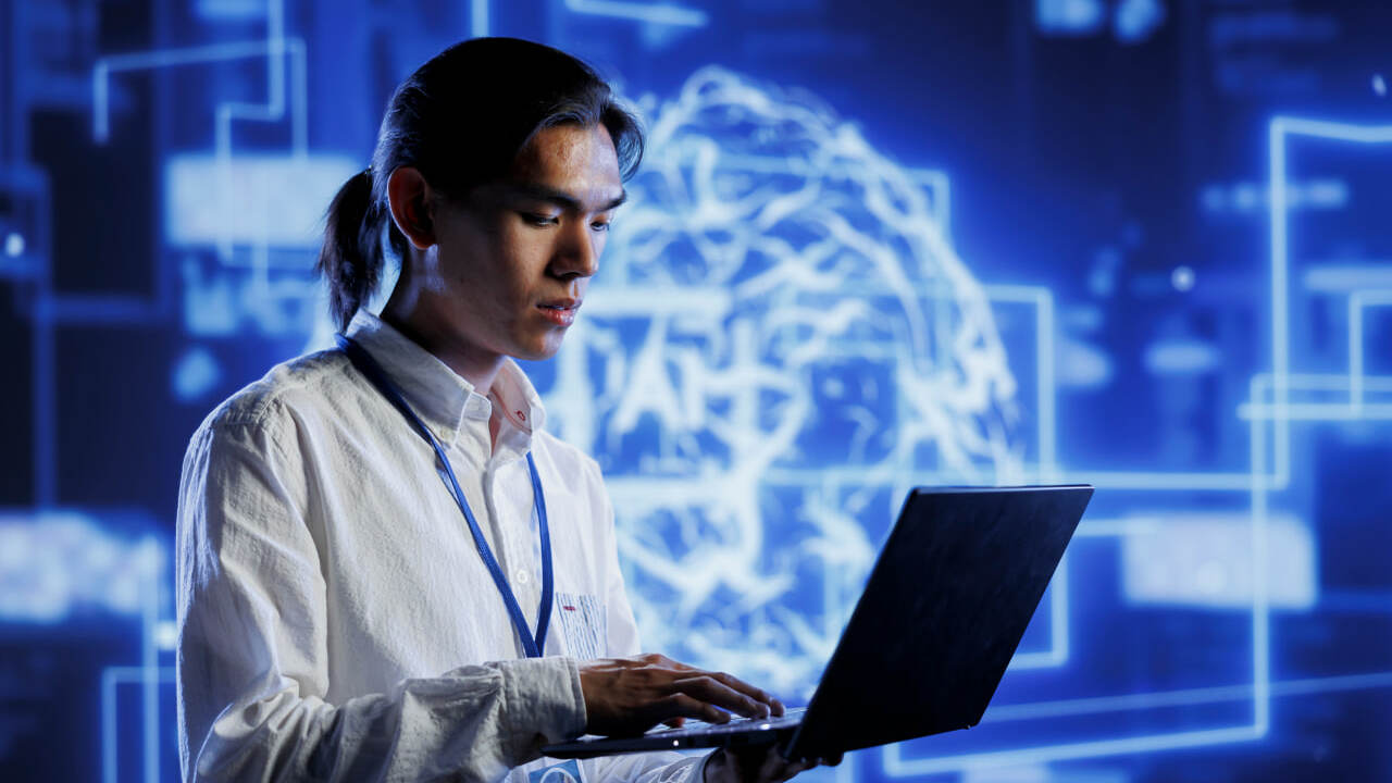 Новая образовательная система от Росатома и МИФ...