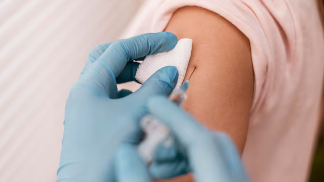 Вакцину против ВПЧ планируют включить в календа...