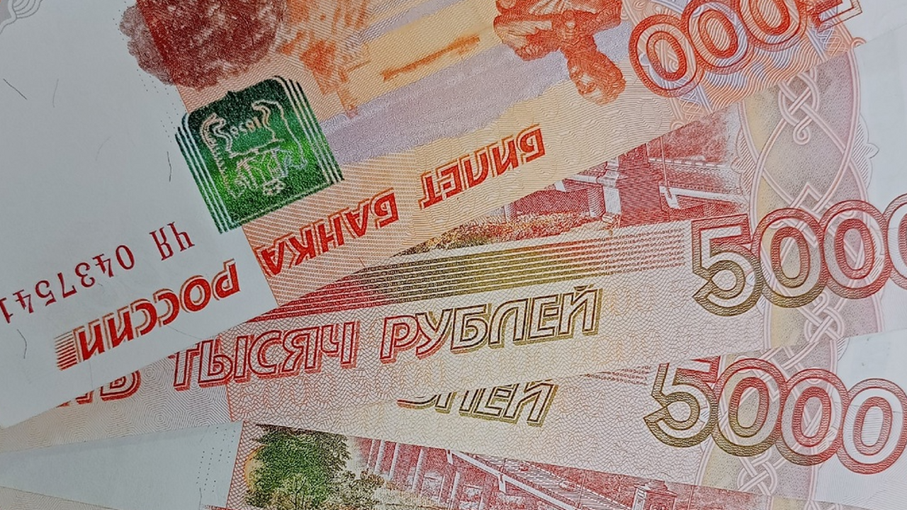 Все закончилось в бане. Глава самарского вуза попался на незаконных связях с бизнесменом Глава самарского филиала ВГУВТ пойдет под суд з...
