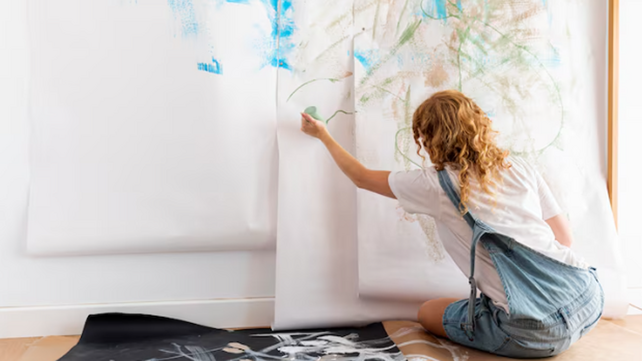 Обои, прощайте: снимаем старое покрытие за 1 час — можно обойтись без скребка и воды Как быстро снять старые обои отпаривателем: пош...