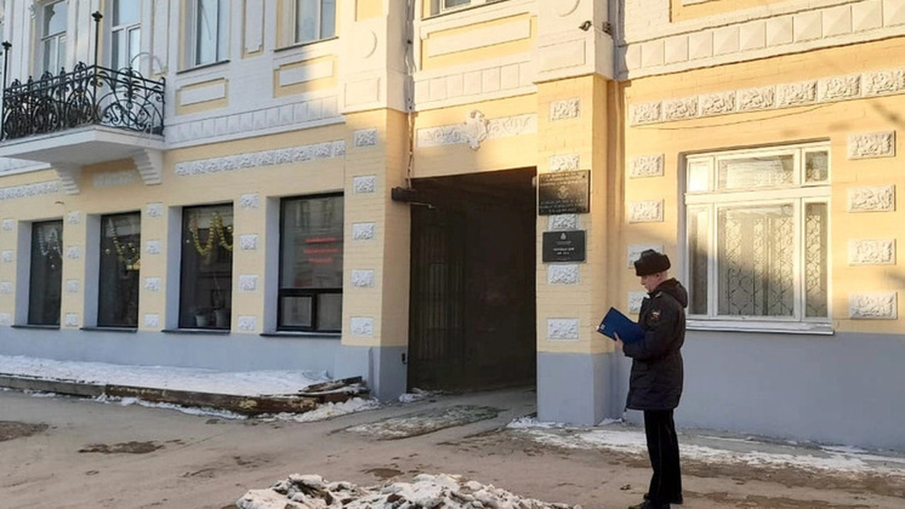 Реставрации поспособствовали сотрудники службы ...