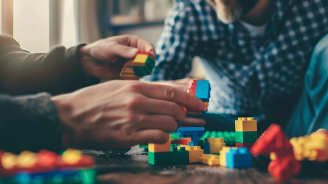 Начало эпохи: LEGO на CES 2026 представила Smart Brick для интерактивных игр На выставке CES 2026 компания LEGO анонсировала...