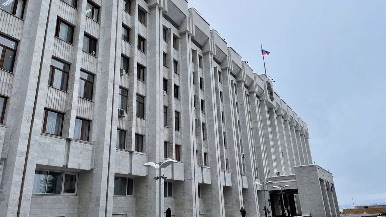20 октября Федорищев заявил о возможном внешнем управлении бюджетом Самары Функции могут быть переданы на региональный уро...