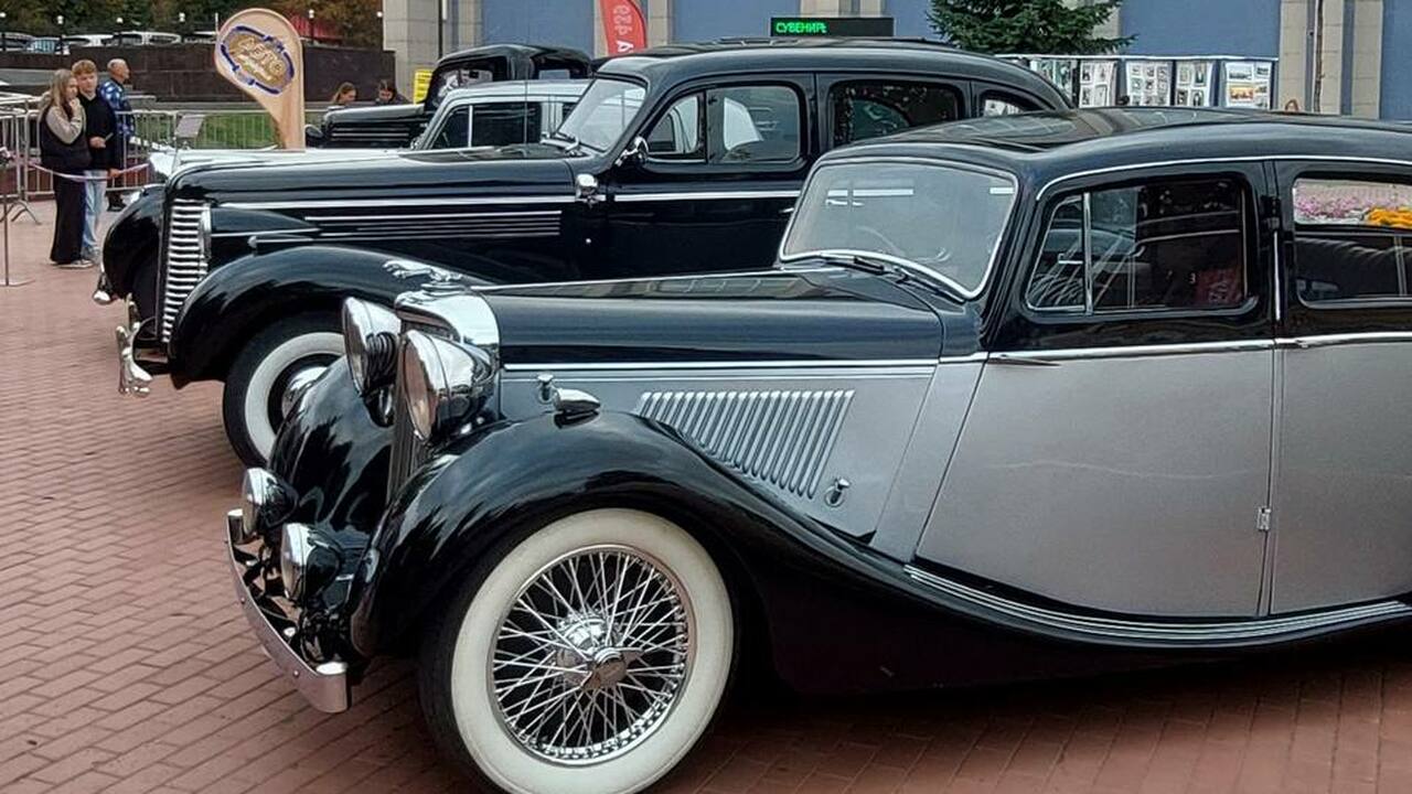 На выставке представлены автораритеты 30-90-х г...