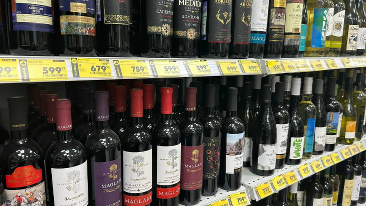 Штрафы за продажу алкоголя несовершеннолетним детям предложили увеличить в Госдуме Штрафы за продажу алкоголя детям вырастут в 10 ...