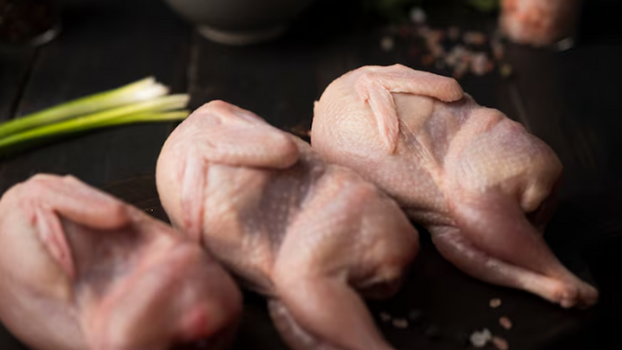 Всего ложку прямо в кастрюлю с водой: мясо будет нежнейшее и сочнее — секрет поваров из СССР Жёсткое мясо после готовки — чаще вопрос подгот...