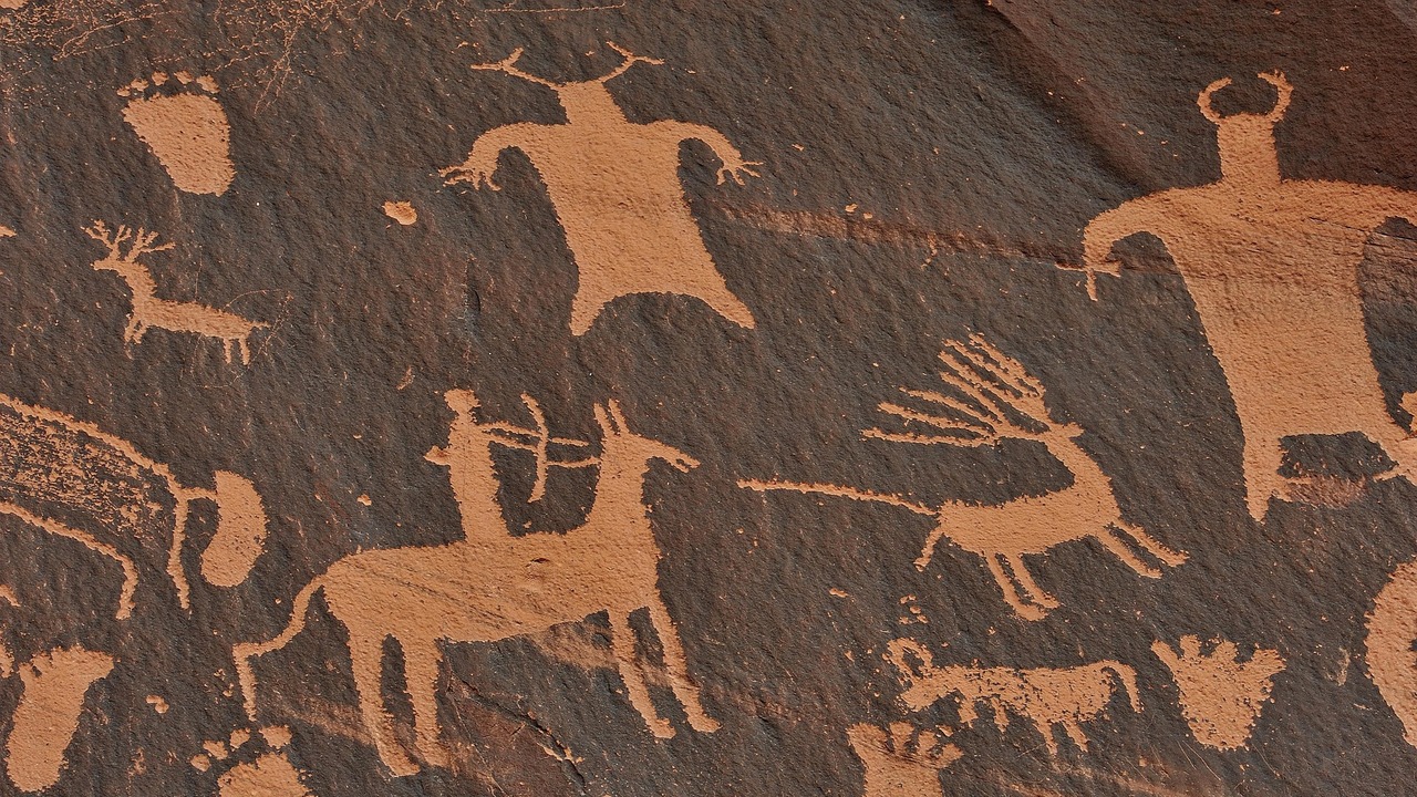 Археологи обнаружили свидетельства изобразительной деятельности неандертальцев Найден артефакт, напоминающий современный карандаш