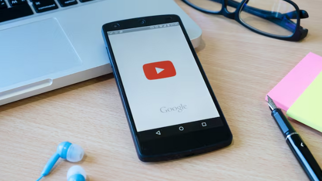 YouTube представил ИИ-инструменты для Shorts и Studio на базе Veo 3 Fast YouTube представил ИИ-инструменты