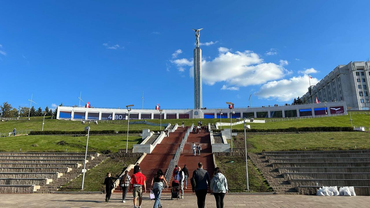 Жители самарского региона на 30% активнее ищут работу с начала осени Осенью 2025 года в Самарской области наблюдался...