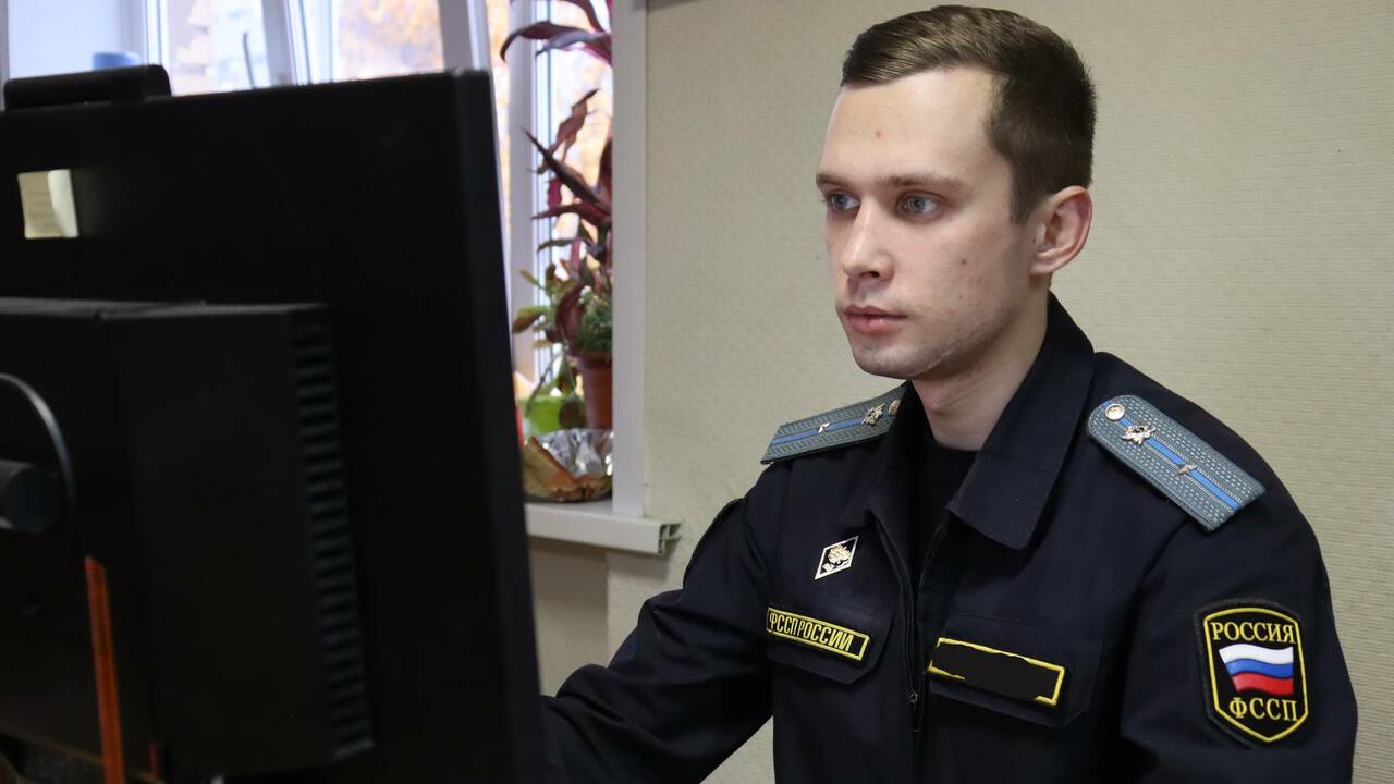 Для исполнения решения были возбуждены исполнит...