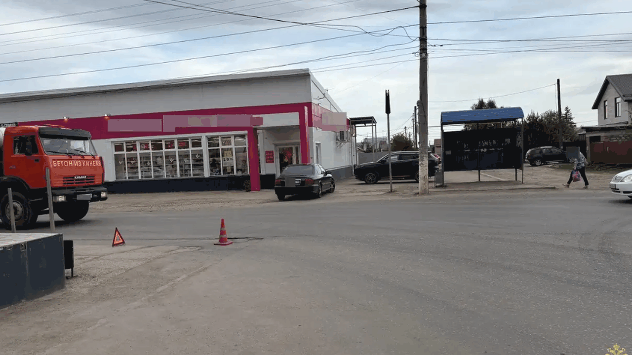 В Самарской области водитель LADA Granta сбил пенсионерку у магазина Сотрудники Государственной инспекции безопаснос...