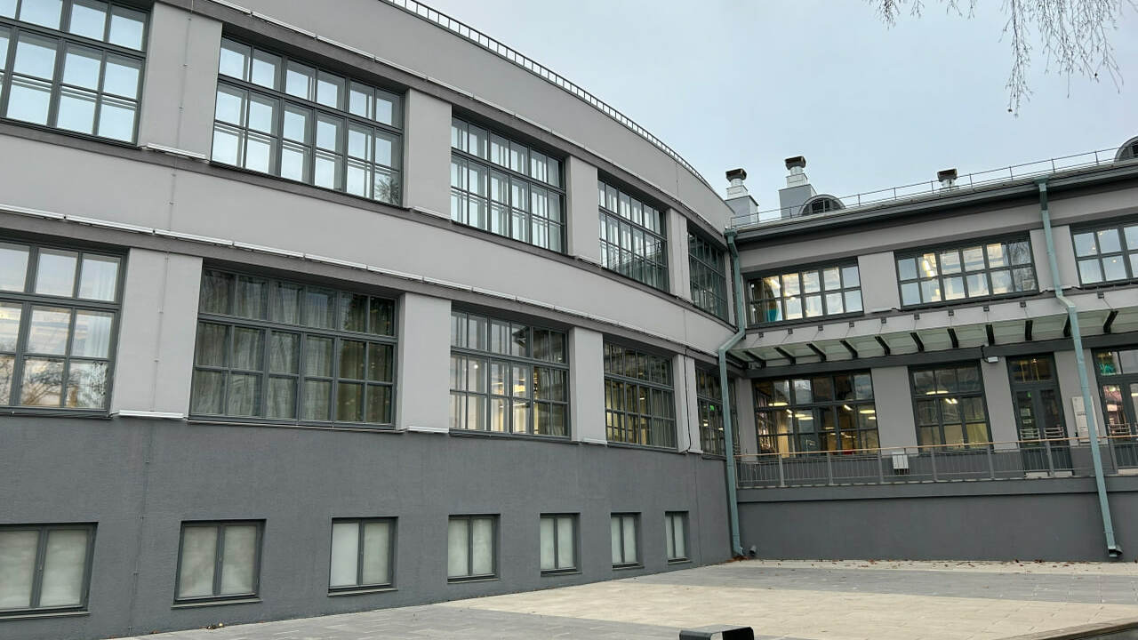 В Самаре стартовала выставка о Волге в искусств...