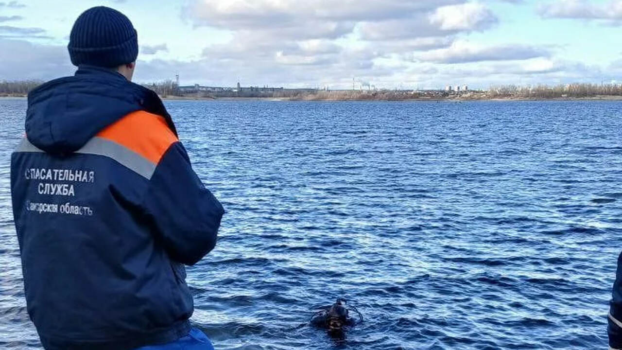 Тело обнаружили на глубине примерно трех метров