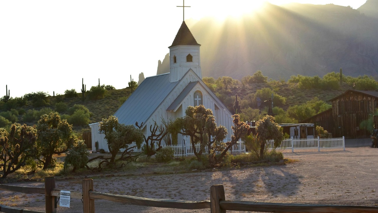 Американское общество вступает в эру снижения религиозного влияния Опросы показывают снижение уровня религиозности