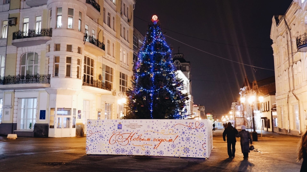 В новогоднюю ночь россияне смогут стать свидете...