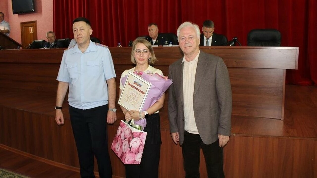 Сотрудница учреждения заметила подозрительную о...