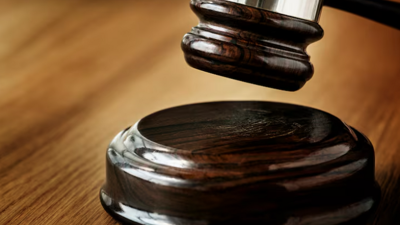 38-летний москвич пытается через суд вернуть проданную в 2015 году квартиру В Москве рассматривают резонансный иск о пересм...