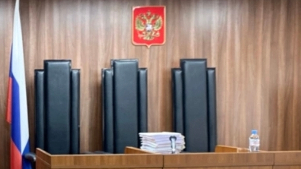 Бывшая чиновница фиктивно трудоустроила своего ...