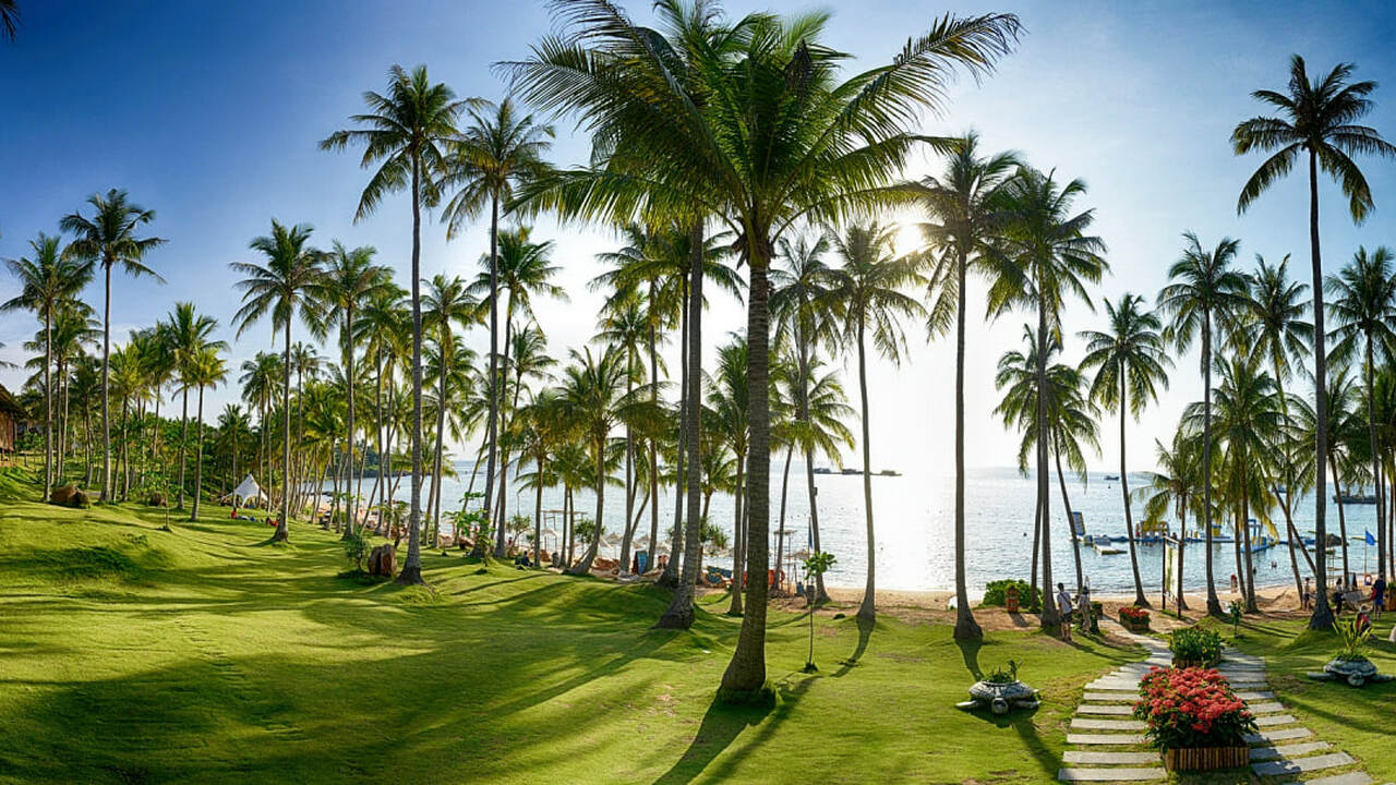 Возобновляются рейсы на Фукуок и Пхукет