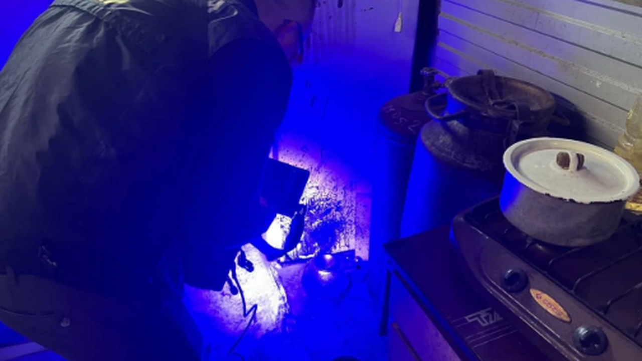 Полицейские обнаружили и возможное орудие убийства