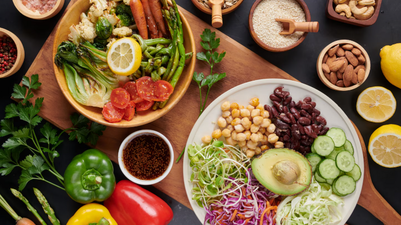 Диета с низким содержанием клетчатки способна у...