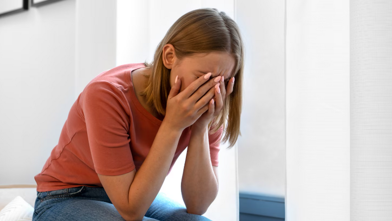 Учёные выяснили, что плач от стресса ухудшает эмоциональное состояние Плач не всегда облегчает стресс: исследование п...