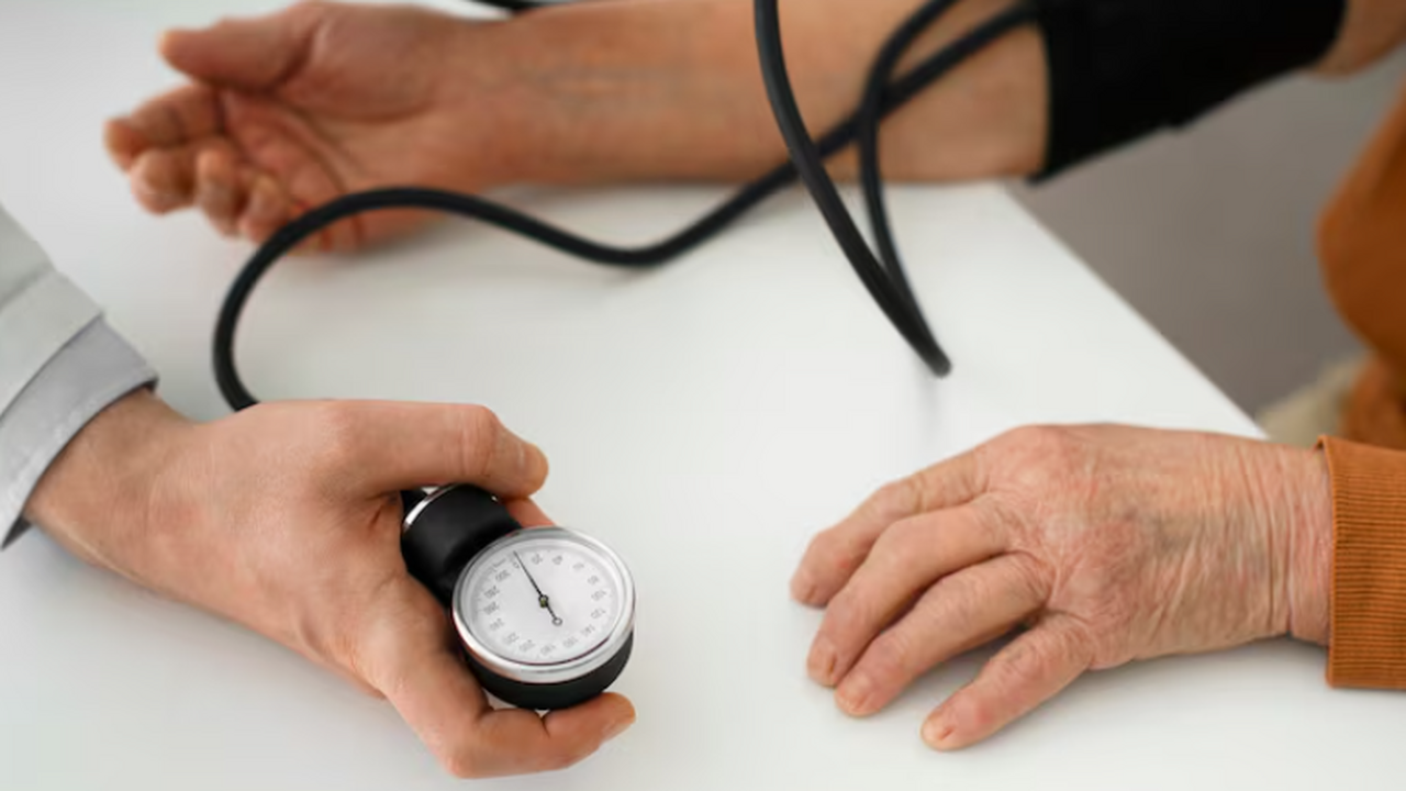 Кардиолог Ротарь выделила шесть признаков пацие...