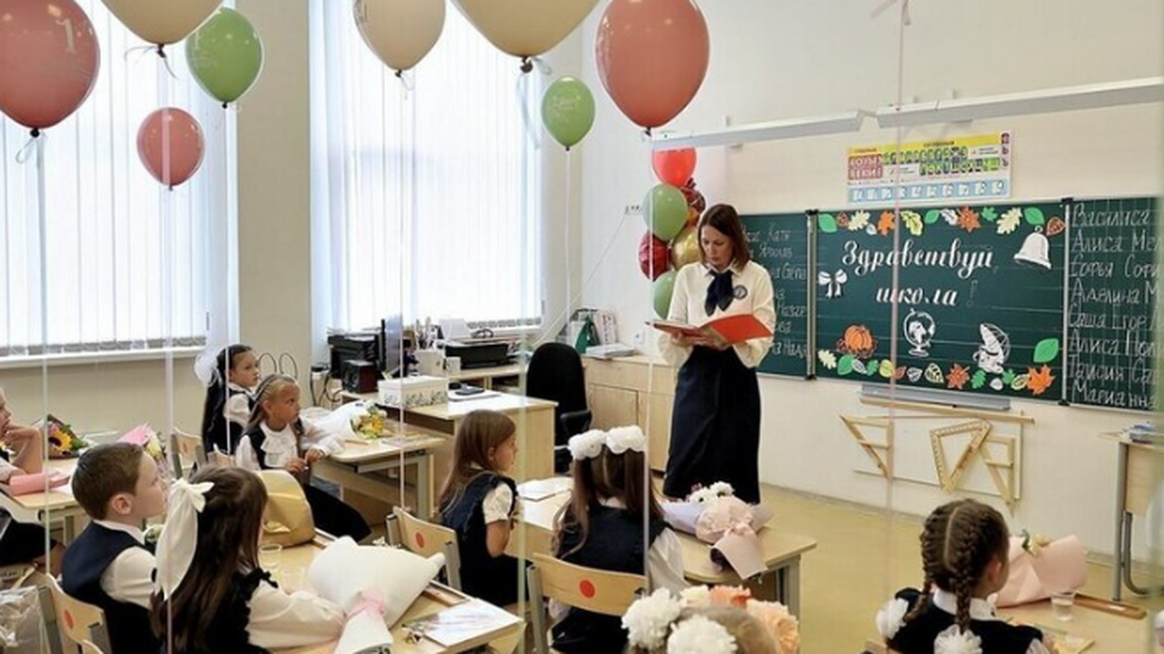 В Самаре почти 11 тысяч первоклассников пошли в школу в 2025–2026 учебный год В Самаре почти 11 тысяч первоклассников пошли в...