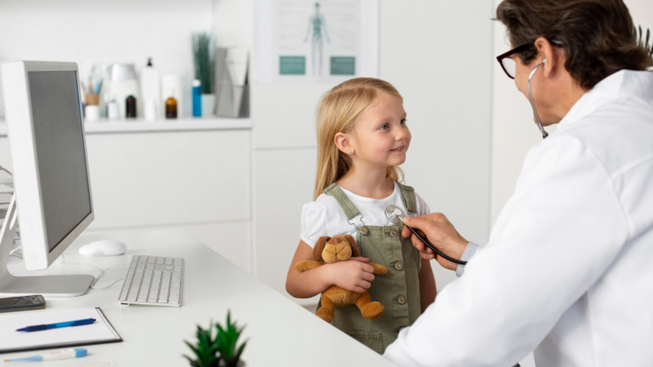 Минздрав России утвердил правила внешнего вида и парфюма для педиатров Методические рекомендации Минздрава России для ...