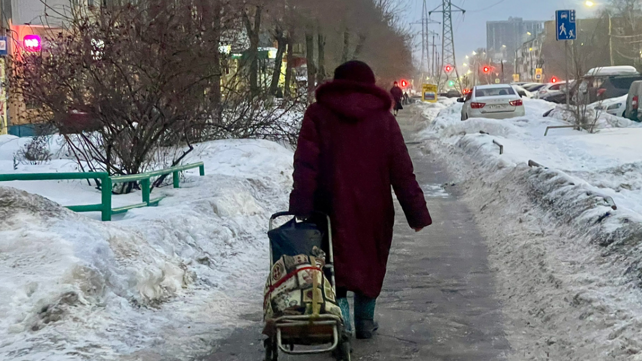 Мошенники сообщают пожилым людям тревожные ново...